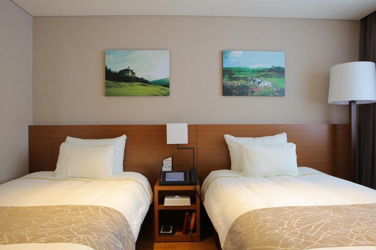 Yongpyong Resort Villa Condominium Pyeongchang Bagian luar foto