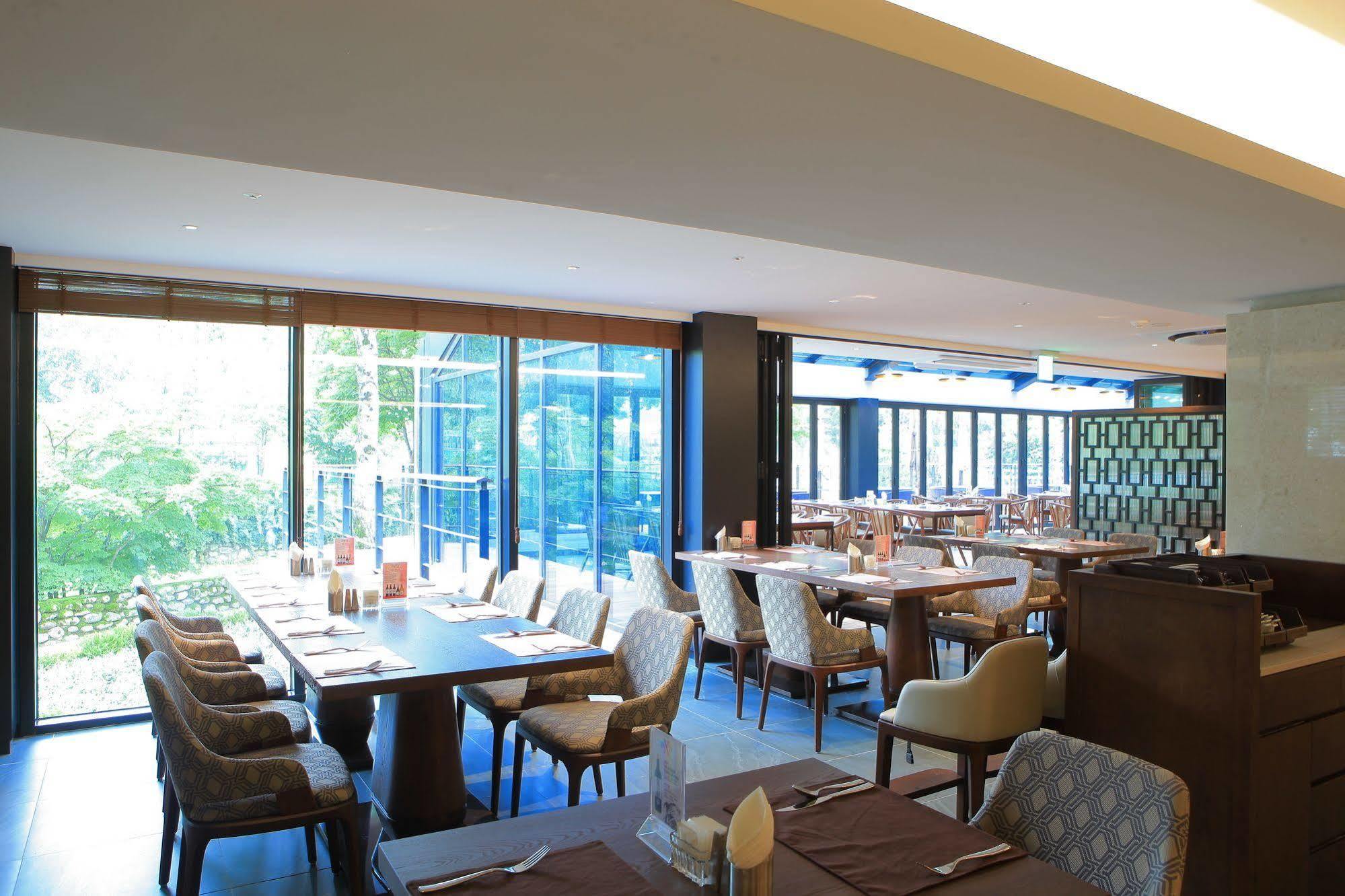 Yongpyong Resort Villa Condominium Pyeongchang Bagian luar foto